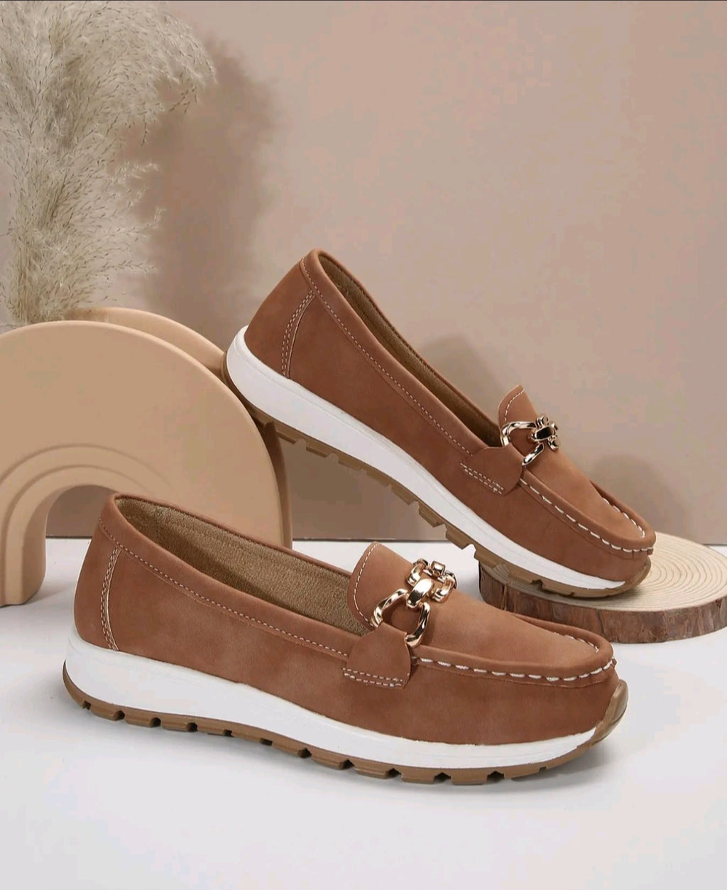 WOMEN CASUAL COMFORTABLE SHOES